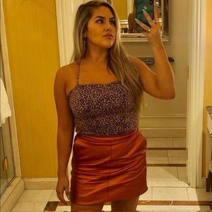 Meet your Posher, Adrienne